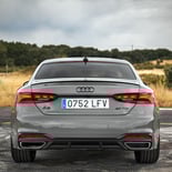 Audi A5 Coupé 40 TDI - Miniatura 16