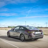 BMW 420d Coupé M Sport - Miniatura 3