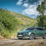 Skoda Superb Scout 2.0 TSI 272 CV DSG 4x4 - Miniatura 17