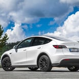 Tesla Model Y - Miniatura 10
