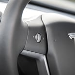 Tesla Model Y - Miniatura 28