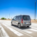 Toyota Proace City Verso 1.5D 130 CV 8AT Family Advance - Miniatura 10