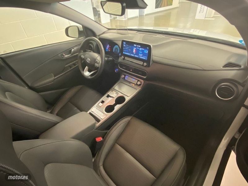 hyundai kona 2020 / 14.871km. foto grande (3)