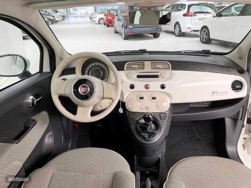 fiat 500 2013 / 123.000km. foto grande (2)