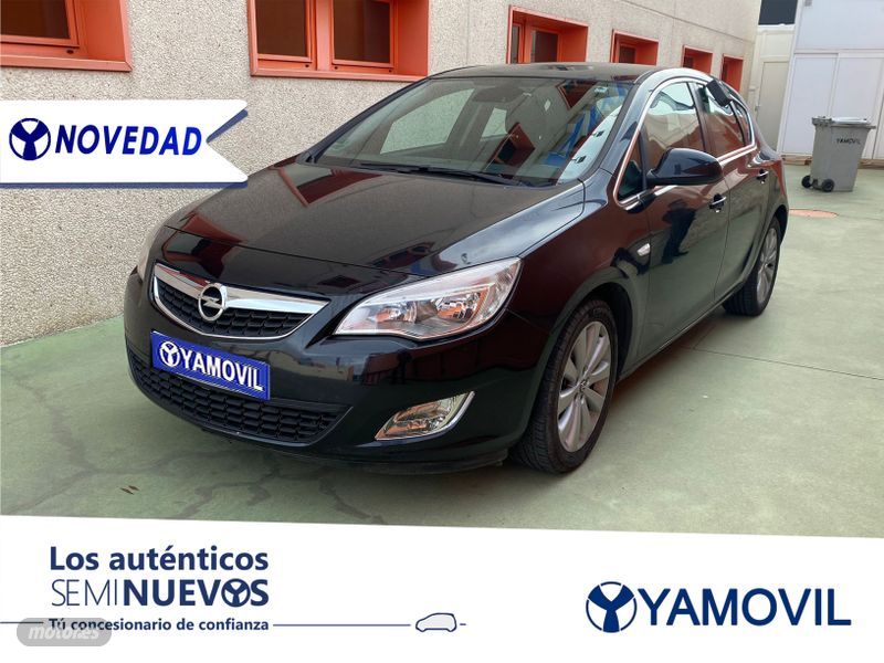 Opel Astra 1.6 Cosmo 85 kW (115 CV)