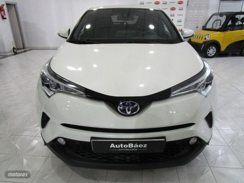 Toyota C-HR Hybrid Advance