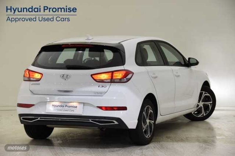 hyundai i30 2024 / 4.554km. foto grande (2)