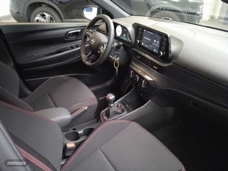 hyundai i20 2023 / 100km. foto grande (3)