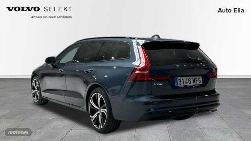 volvo v 60 2023 / 28.368km. foto grande (2)