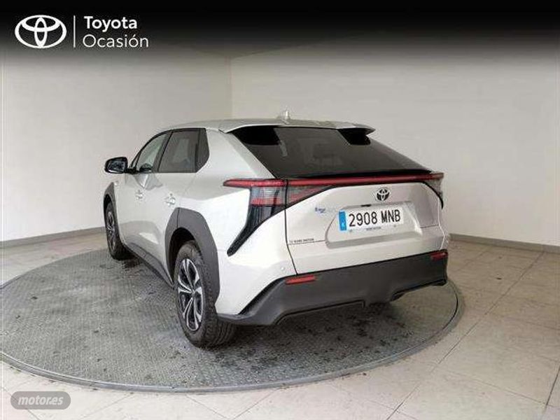 toyota bz4x 2024 / 11.202km. foto grande (2)