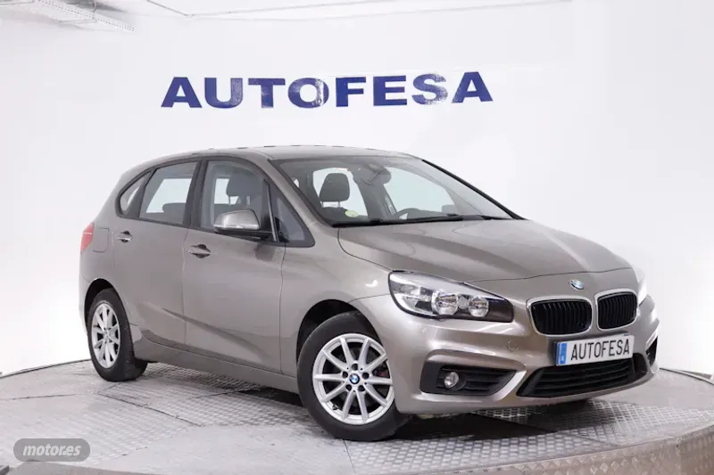 bmw serie 2 2015 / 118.100km. foto grande (3)