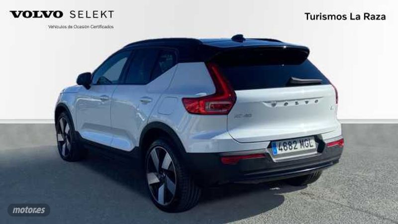 volvo xc40 2023 / 9.412km. foto grande (2)