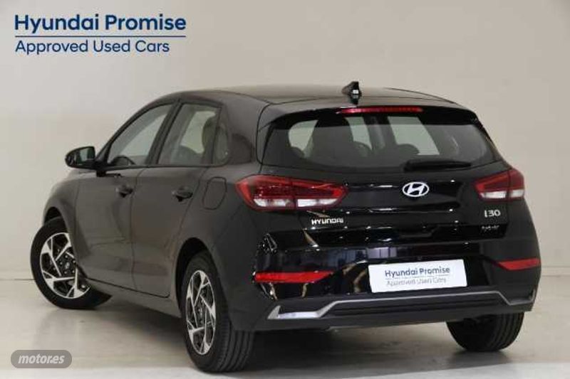 hyundai i30 2024 / 5.183km. foto grande (3)