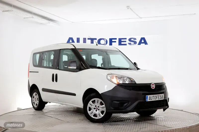fiat doblo 2016 / 86.600km. foto grande (3)
