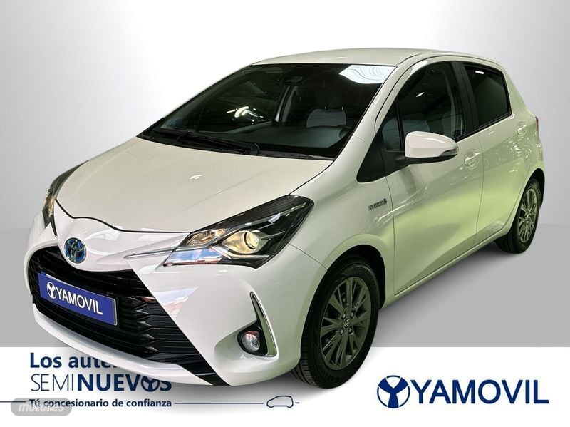 Toyota Yaris 1.5 100H Active Tech 74 kW (100 CV)