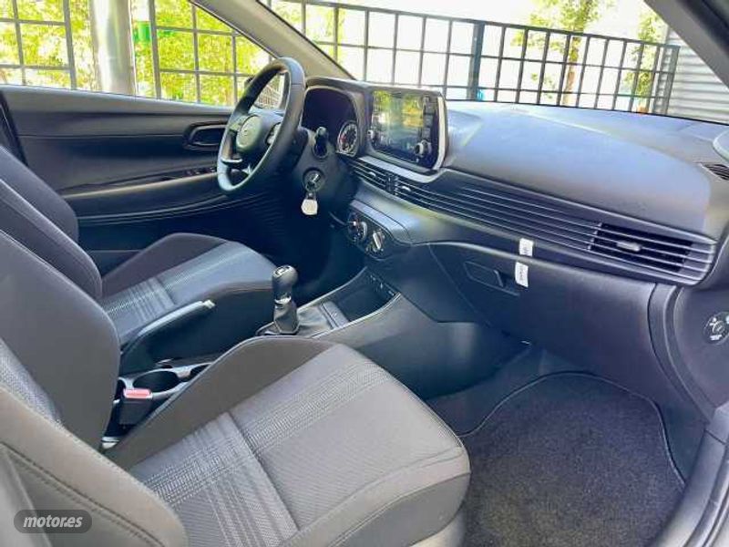 hyundai bayon 2023 / 60km. foto grande (2)
