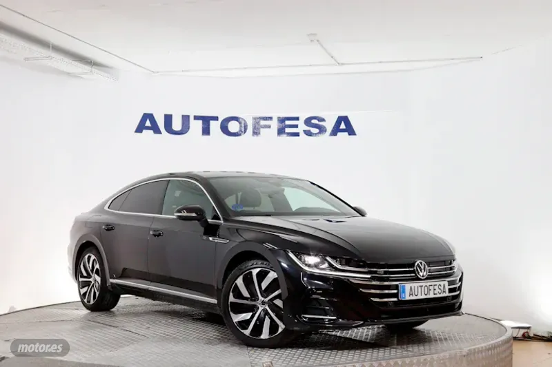 volkswagen arteon 2022 / 37.900km. foto grande (3)