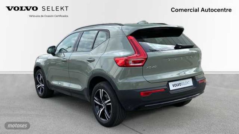 volvo xc40 2023 / 24.889km. foto grande (2)