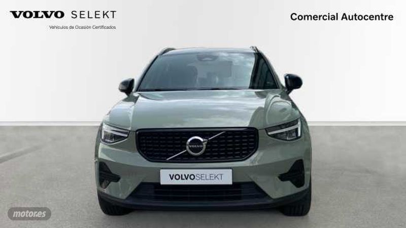 volvo xc40 2023 / 24.889km. foto grande (3)