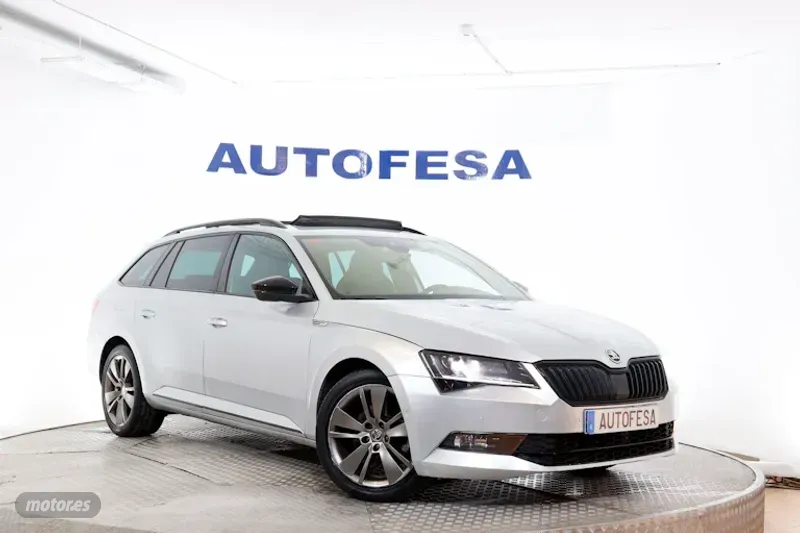 skoda superb 2018 / 109.600km. foto grande (3)