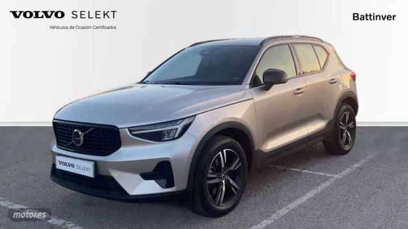 volvo xc40 2023 / 21.999km. foto grande (2)