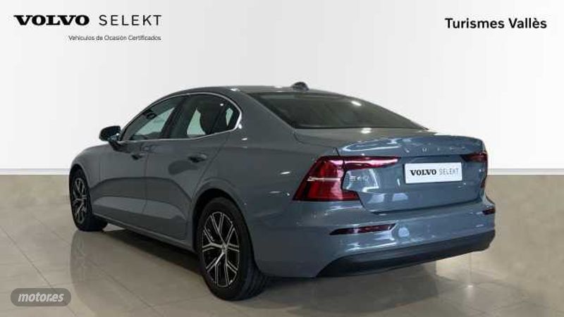 volvo s60 2023 / 28.957km. foto grande (2)