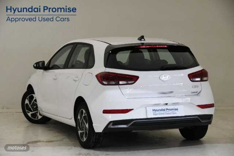 hyundai i30 2024 / 8.392km. foto grande (3)