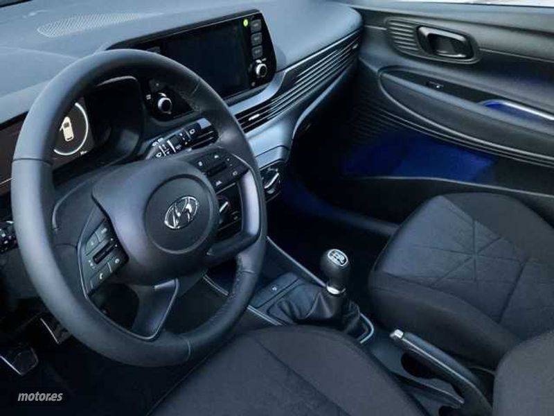 hyundai bayon 2023 / 600km. foto grande (2)