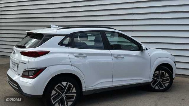 hyundai kona electric 2023 / 11.980km. foto grande (3)