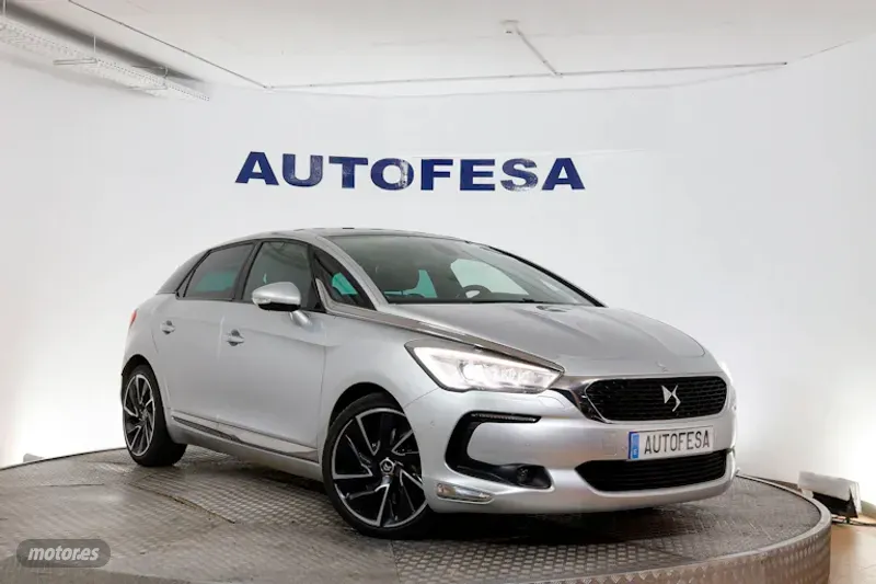 ds ds5 2015 / 110.375km. foto grande (3)