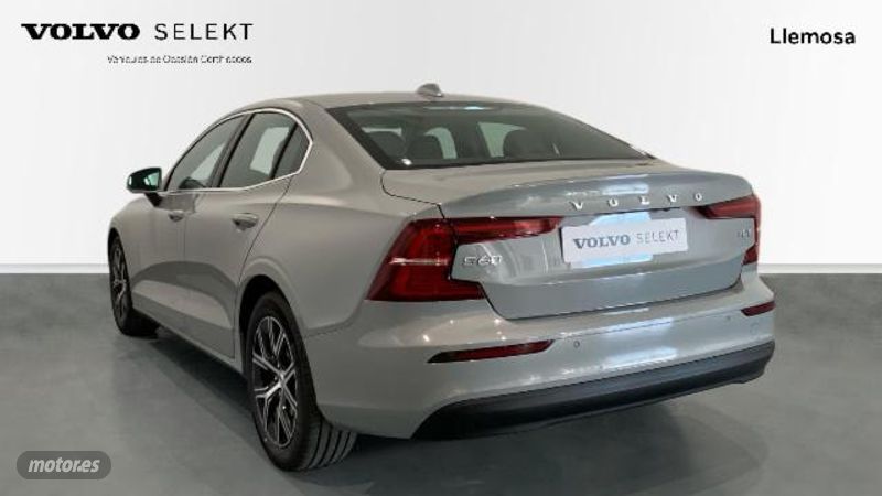 volvo s60 2024 / 3km. foto grande (2)