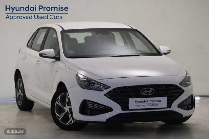 hyundai i30 2022 / 22.158km. foto grande (2)