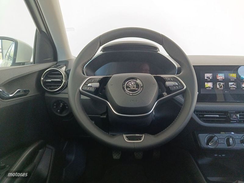 Skoda Fabia Selection Mpi Kw Cv Manual Vel En M Laga Gasolina Con Km De