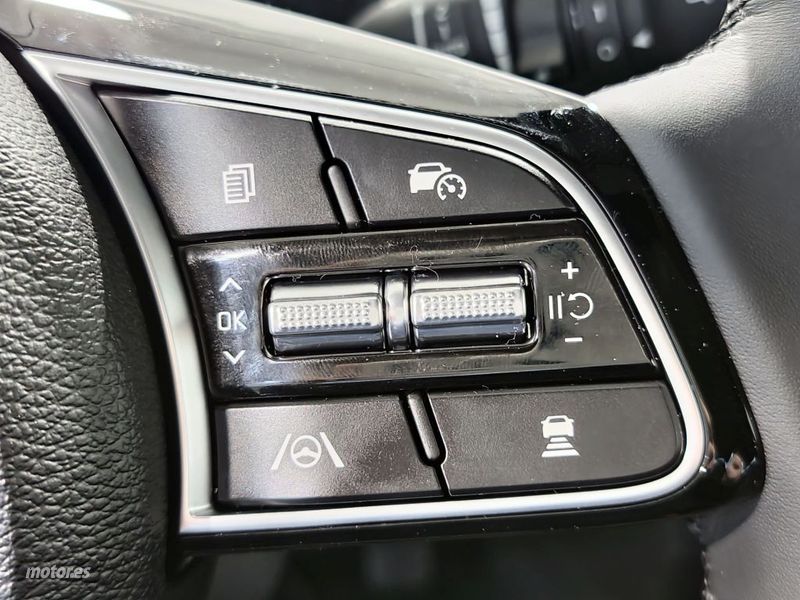 Kia XCeed 1.6 PHEV eDrive - Miniatura 10