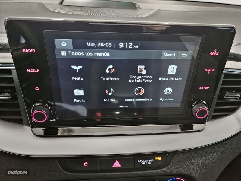 Kia XCeed 1.6 PHEV eDrive - Miniatura 16