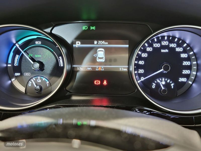 Kia XCeed 1.6 PHEV eDrive - Miniatura 17