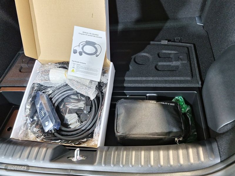 Kia XCeed 1.6 PHEV eDrive - Miniatura 3