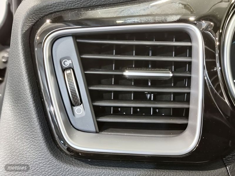 Kia XCeed 1.6 PHEV eDrive - Miniatura 7