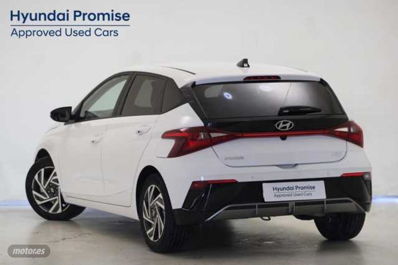 hyundai i20 2024 / 6.736km. foto grande (3)