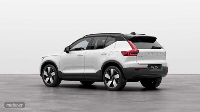 volvo xc40 2023 / 5.801km. foto grande (2)