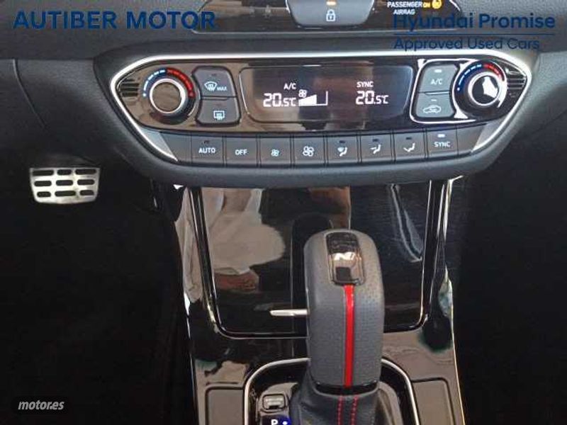 hyundai i30 2025 / 623km. foto grande (2)