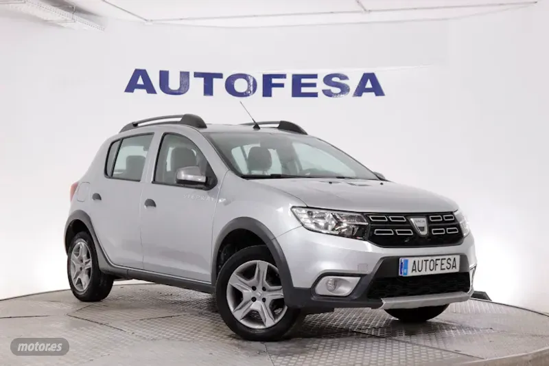 dacia sandero 2020 / 82.800km. foto grande (3)