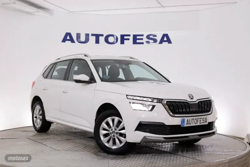 skoda kamiq 2021 / 30.092km. foto grande (3)