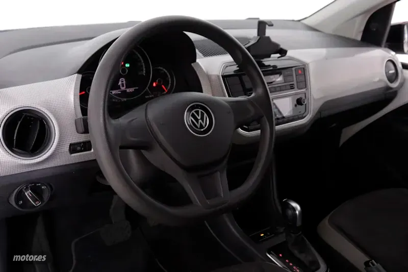 Volkswagen e-up! - foto 11