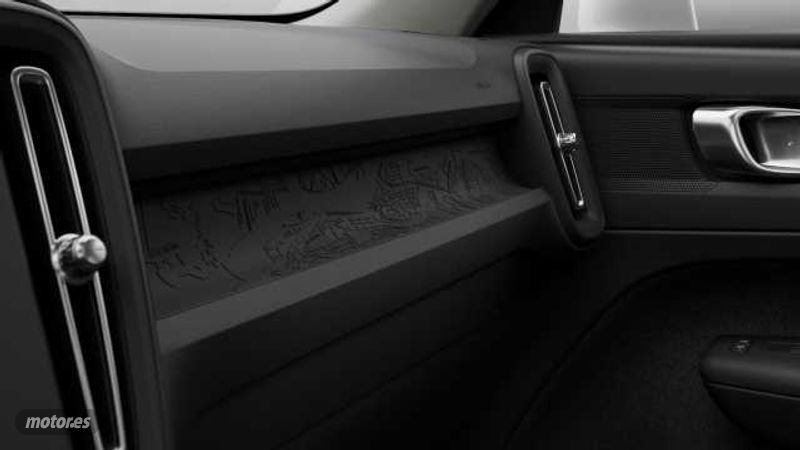 volvo xc40 2025 / 52km. foto grande (3)