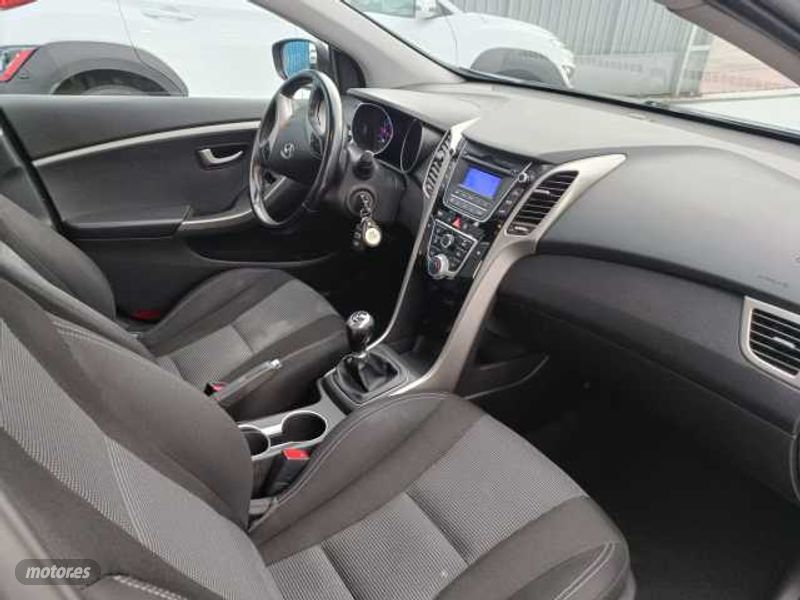 hyundai i30 2015 / 140.030km. foto grande (2)