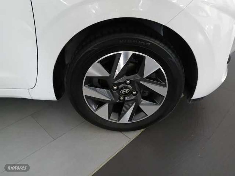 hyundai i10 2024 / 10.556km. foto grande (3)