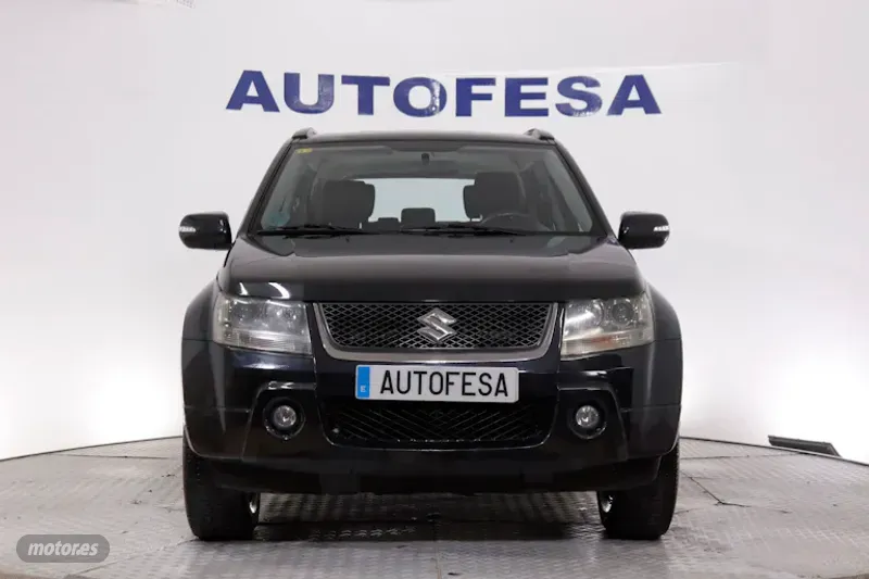 suzuki grand vitara 2010 / 230.266km. foto grande (2)