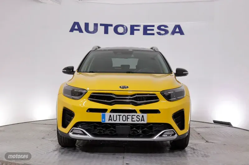 kia stonic 2021 / 24.300km. foto grande (2)