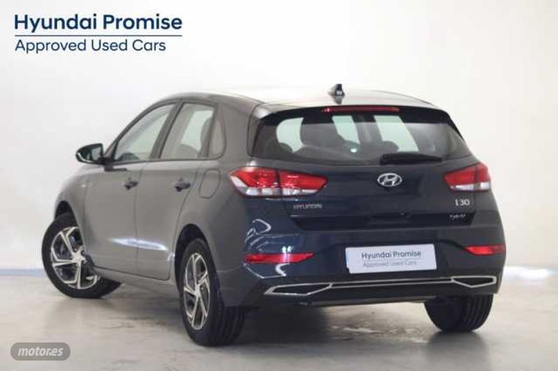 hyundai i30 1.0 tgdi klass lr 48v 120 de 2024 con 13.355 km por 20.995 eur. en albacete foto grande (3)